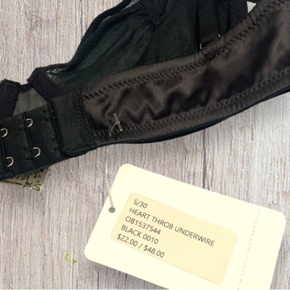 NWT Free People Heartthrob Underwire Bra Black XS - Picture 10 of 12